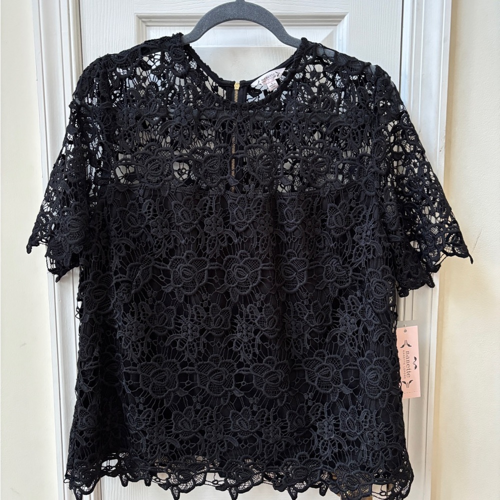 Black partially lined lace top  XL, new with tags